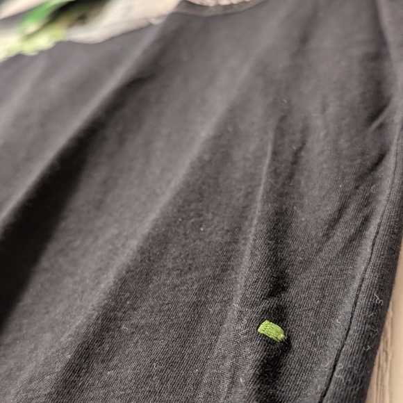 Hugo Boss Green Men's Graphic T-Shirt - Picture 5 of 5